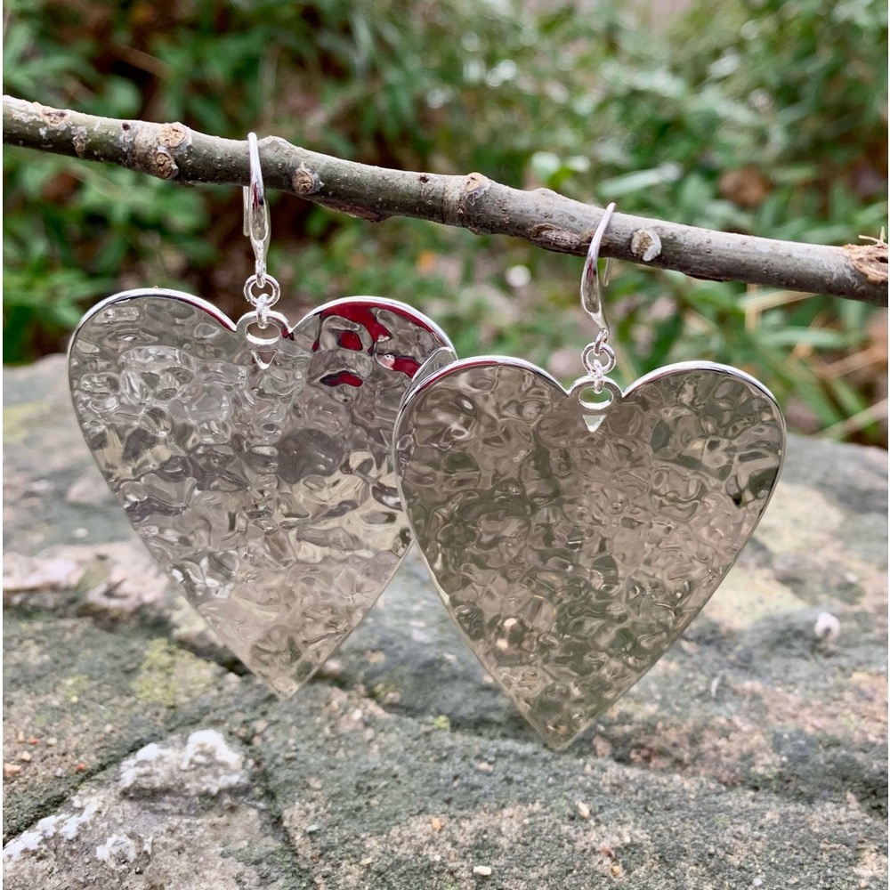 NEW Robert Lee Morris Large Heart Drop Earrings